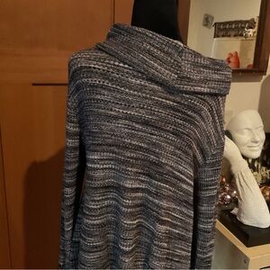 KATE & SAM MULTI KNITTED PATTERN SWEATER TURTLE NECK. SIZE L. COMFY